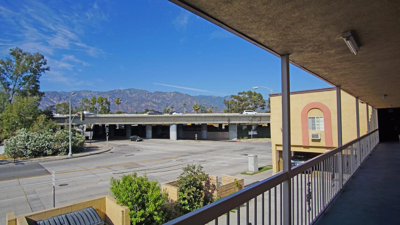 Lincoln Motel - Los Angeles, Hollywood Area Pasadena Bagian luar foto
